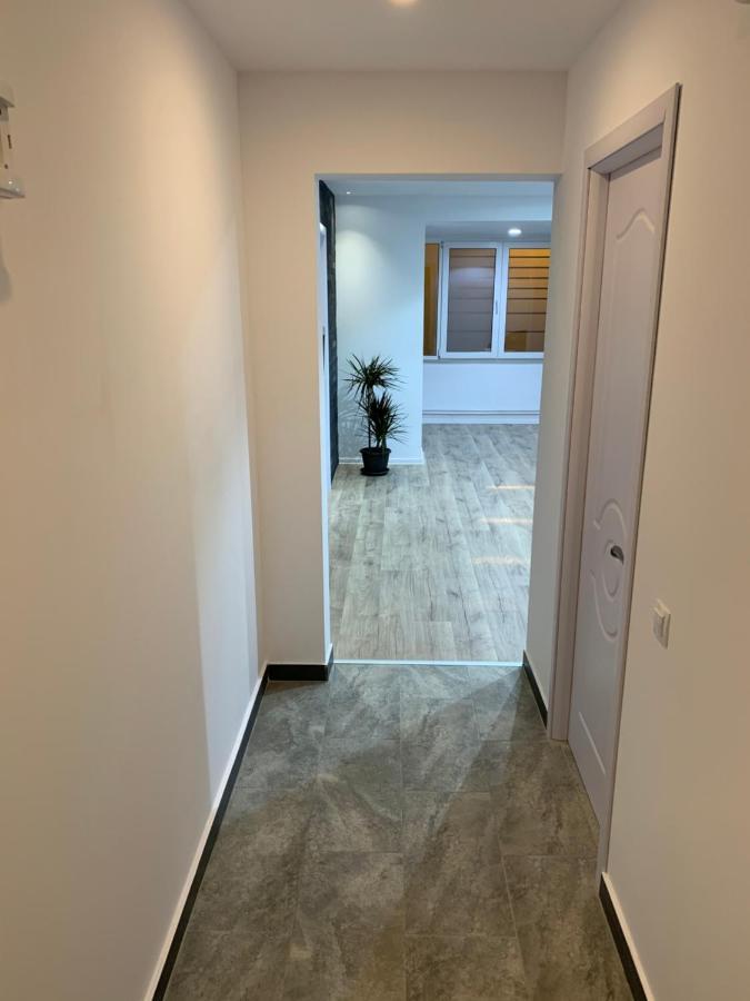 Apartment City Center Piteşti Kültér fotó